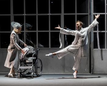 Любовь и одиночество в ритме 25 кадра: новая пьеса от мастера слова.